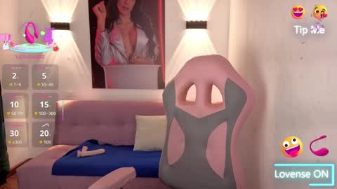 VITTORIA  online show from 09.10.25