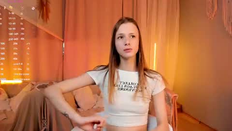 Snapshot of vivalavika chatting on 07.23.26 just Vi online show from 07.23.26