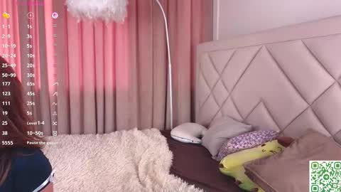 You like my friends can call me LUNA  This is my first day here online show from 10.11.25