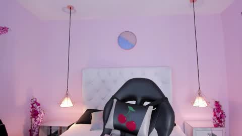 Vivi online show from 03.04.26