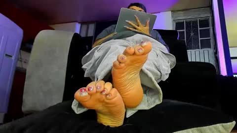 Snapshot of vivi_honey_ chatting on 10.02.25 IGkarol navarret3 online show from 10.02.25