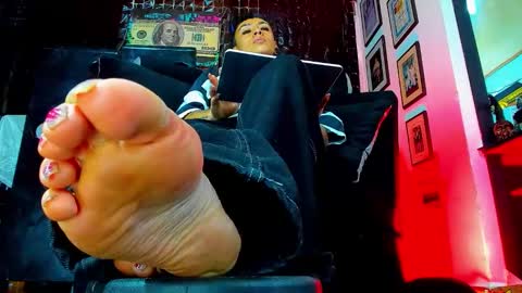 Snapshot of vivi_honey_ chatting on 10.09.25 IGkarol navarret3 online show from 10.09.25