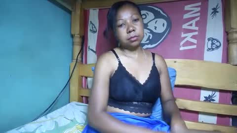 viviane0812 online show from 02.22.25