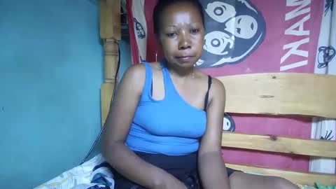 viviane0812 online show from 02.25.25