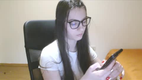 Vivian Gray online show from 02.09.25