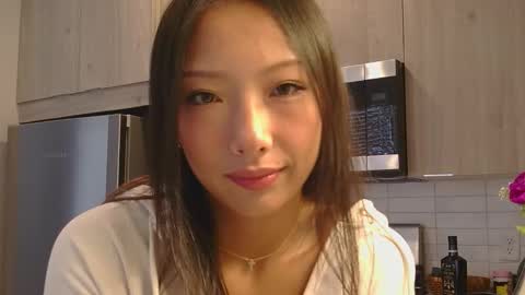 vivianwinters online show from 10.18.25