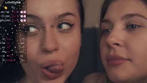 Nelly and Mari online show from 02.25.25