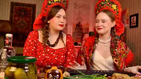 Snapshot of vivienleeigh chatting on 09.27.25 Vivien online show from 09.27.25