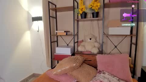 Vixenia online show from 03.25.26