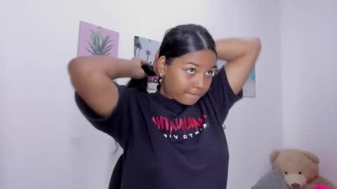 vixenlust17 online show from 02.19.26