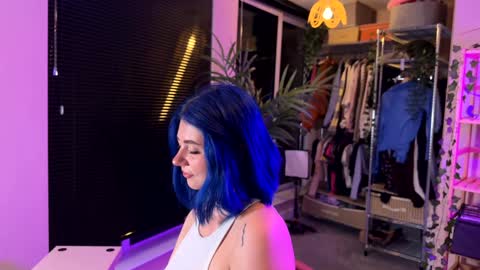 Snapshot of vixenp chatting on 09.29.25 Polly Online mostly at 9pm-2am UK Time online show from 09.29.25