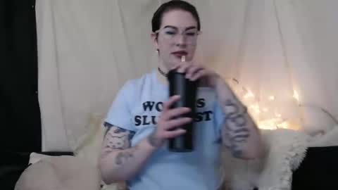 VIXIN online show from 02.22.25