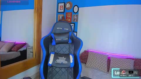 Snapshot of vladhellsing4 chatting on 02.07.25 Vlad online show from 02.07.25