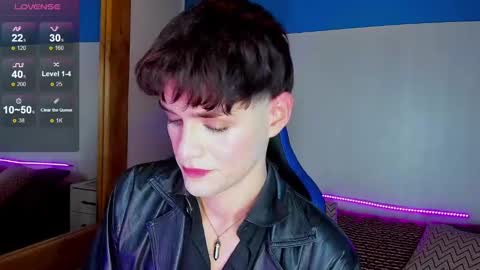 Snapshot of vladhellsing4 chatting on 02.23.25 Vlad online show from 02.23.25