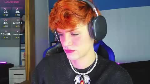 Snapshot of vladhellsing4 chatting on 10.03.25 Vlad online show from 10.03.25