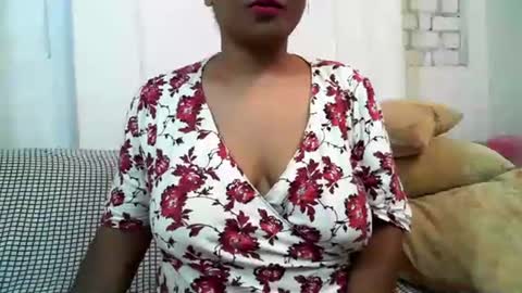 voagelle online show from 01.19.25