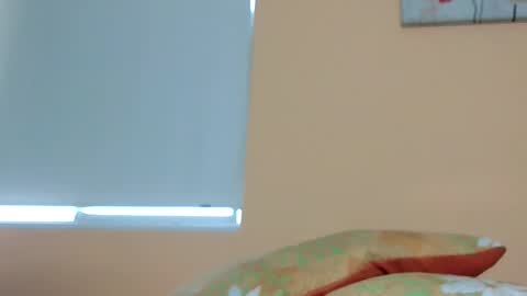 Snapshot of vodka_and_lemonade chatting on 10.21.25 vodka girl online show from 10.21.25