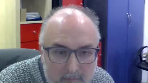 Snapshot of volpi72 chatting on 02.13.25 volpi72 online show from 02.13.25