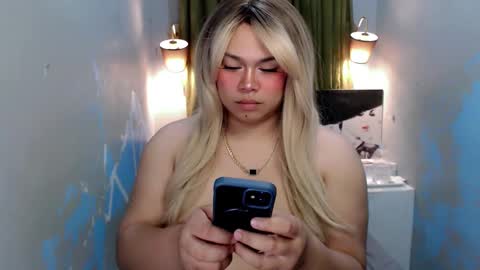 Nathalie online show from 12.09.24