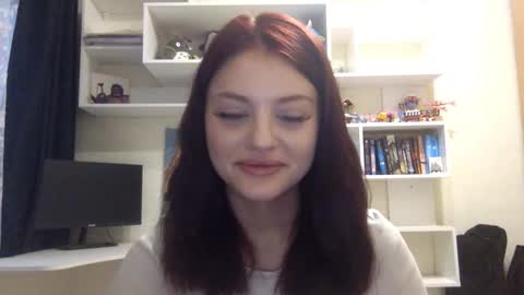 Snapshot of vondalorensen chatting on 09.19.25 vondalorensen online show from 09.19.25