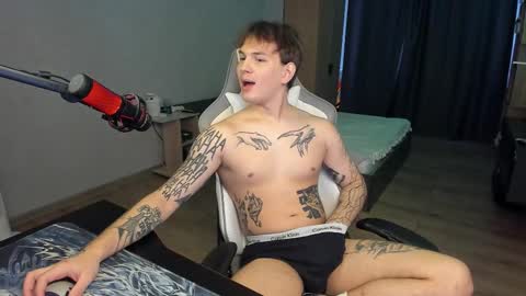 Snapshot of vova_belkin_ chatting on 11.16.25 vova online show from 11.16.25