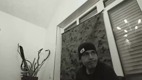 voyeuredeluxe online show from 03.06.26