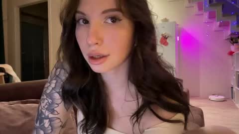 voyliza online show from 12.03.25