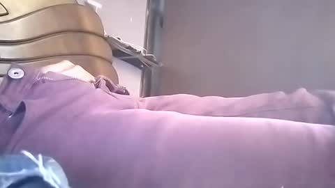 Snapshot of vujadetr chatting on 10.05.25 vujadetr online show from 10.05.25