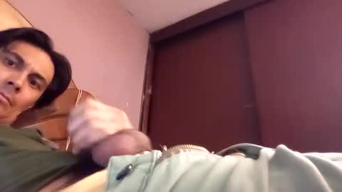 Snapshot of vujadetr chatting on 10.16.25 vujadetr online show from 10.16.25