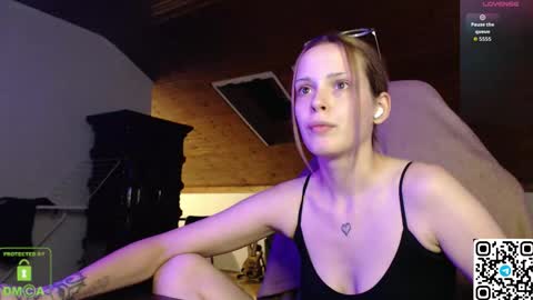 Valou online show from 09.22.25