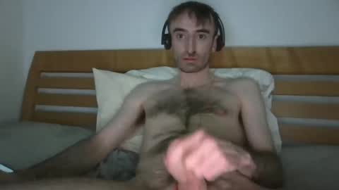 hung boy online show from 03.09.25