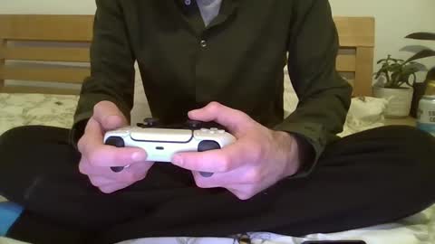 hung boy online show from 03.11.25