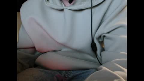 w00dy02 online show from 01.04.25