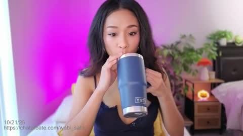 Snapshot of wabi_sabii chatting on 10.21.25 Jen online show from 10.21.25