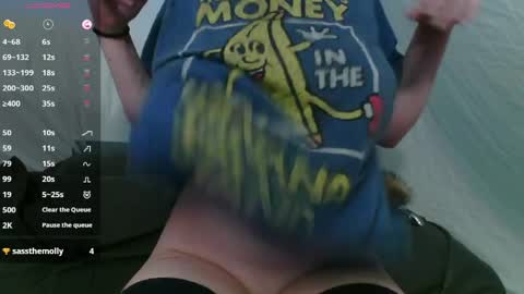 Snapshot of wacky_weirdo chatting on 04.04.26 Rose online show from 04.04.26