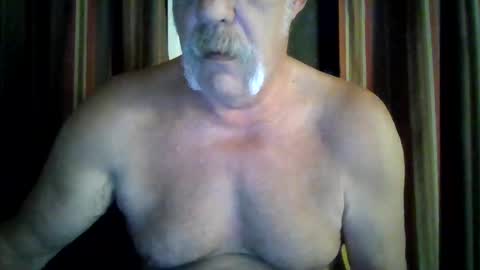 Snapshot of wahassa chatting on 10.12.25 wahassa online show from 10.12.25