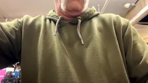 Snapshot of wahassa chatting on 10.14.25 wahassa online show from 10.14.25