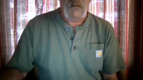 Snapshot of wahassa chatting on 10.22.25 wahassa online show from 10.22.25