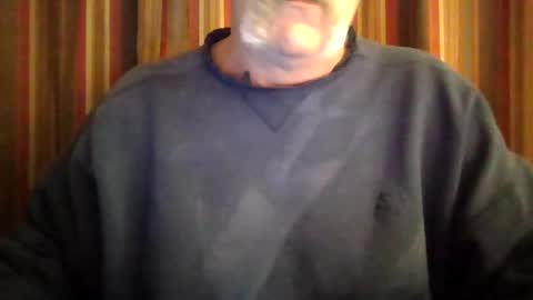 Snapshot of wahassa chatting on 11.15.25 wahassa online show from 11.15.25