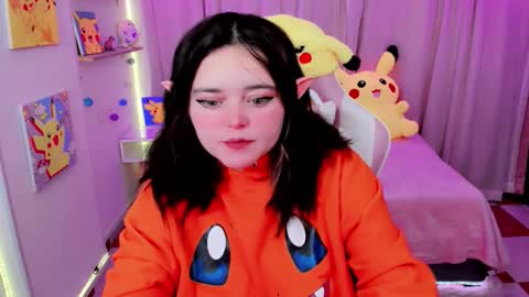 Snapshot of waifumochi_chan chatting on 02.13.26 online show from 02.13.26