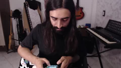 Snapshot of wake_and_bakee chatting on 10.23.25 John online show from 10.23.25