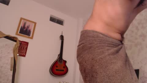 Snapshot of wake_and_bakee chatting on 11.13.25 John online show from 11.13.25