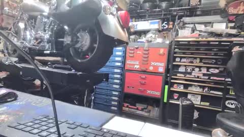 Snapshot of wakesblowinclouds chatting on 11.23.25 wakesblowinclouds online show from 11.23.25