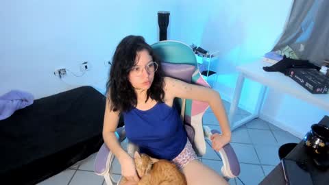 Snapshot of wandadoll chatting on 02.07.25 Wanda online show from 02.07.25