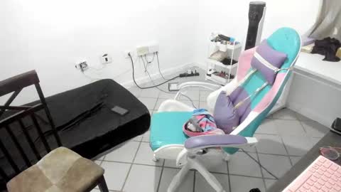 Snapshot of wandadoll chatting on 02.22.25 Wanda online show from 02.22.25