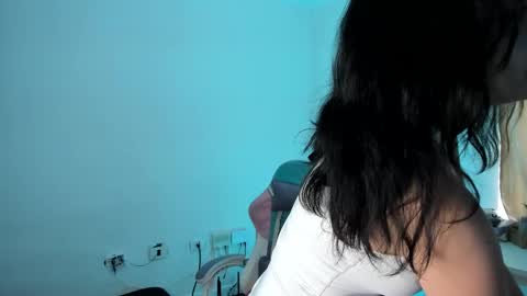 Snapshot of wandadoll chatting on 03.12.25 Wanda online show from 03.12.25