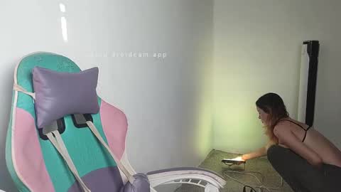 Snapshot of wandadoll chatting on 09.17.25 Wanda online show from 09.17.25