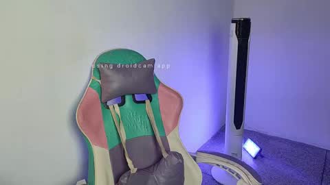 Snapshot of wandadoll chatting on 09.27.25 Wanda online show from 09.27.25