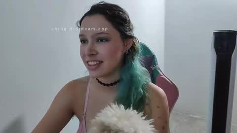 Snapshot of wandadoll chatting on 10.15.25 Wanda online show from 10.15.25