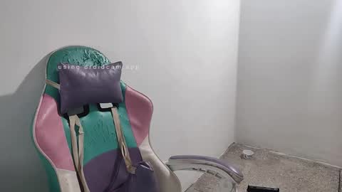 Snapshot of wandadoll chatting on 10.23.25 Wanda online show from 10.23.25